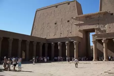 Visit edfu, kom ombo temples from aswan